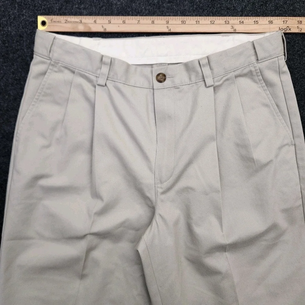 L.L. Bean Mens 35x34 Beige Khaki Pleated Straight Leg‎ Pants Wrinkle Free Office